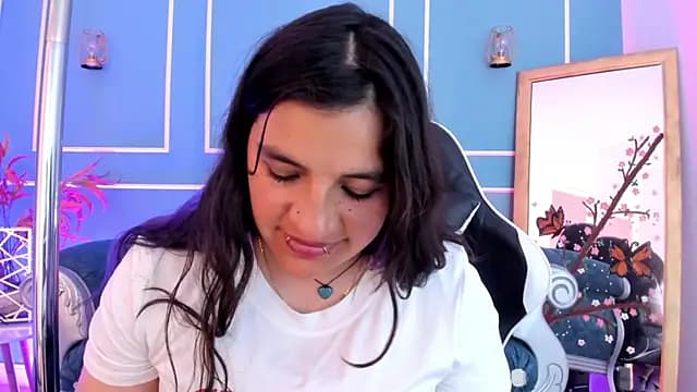 TaraTaylorr live cam