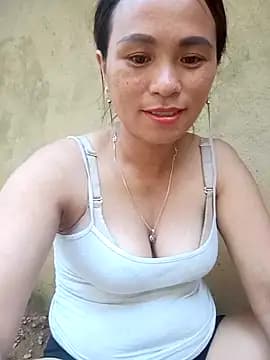 ngaytho004 live cam