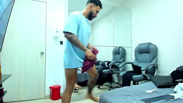 Axel_power_ live cam
