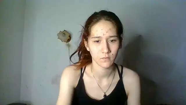 NickiKisinger live cam