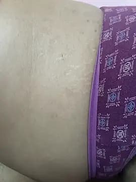 dhanshri143 live cam