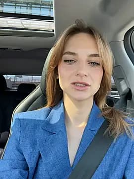 -AngelAri live cam