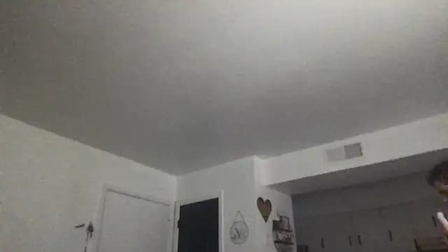 SexuallyExplicit live cam