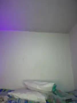aurora_divine live cam