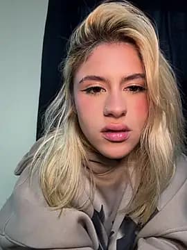 Lia_fire live cam