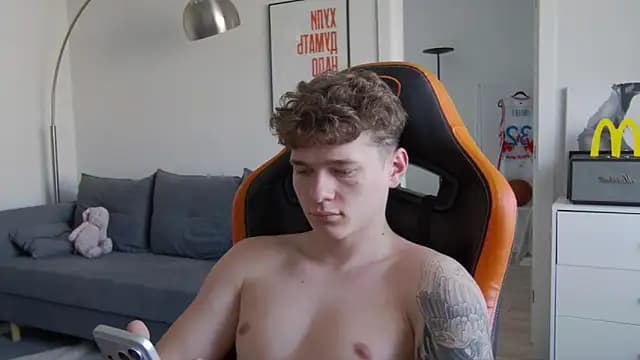 DanyDavis live cam