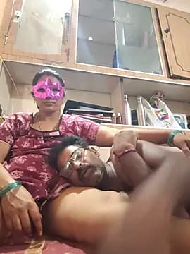 Love-couple69 live cam
