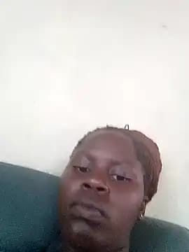 Yummypussy25 live cam