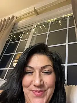 LittleMissEeve live cam