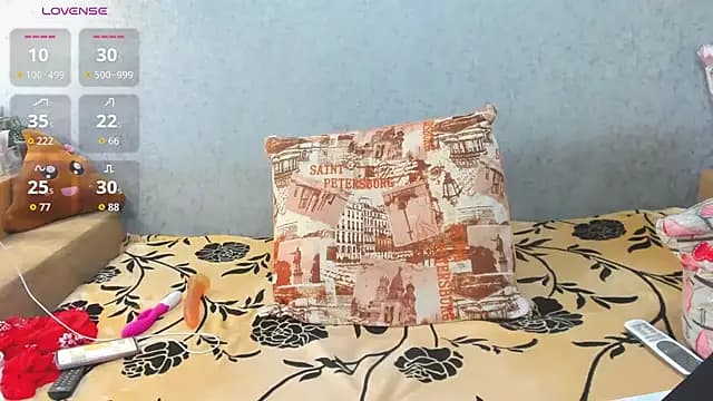 Blondy_milff_sweety live cam