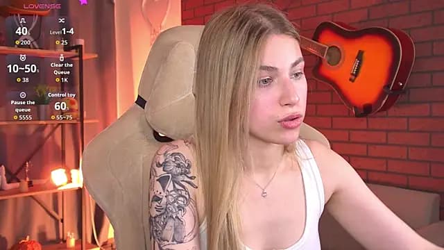 EllieCutes live cam