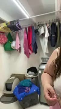 Chloee_Peach live cam