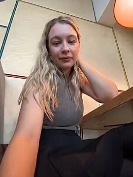 SashaCatt live cam