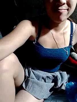 Zara-Lina live cam
