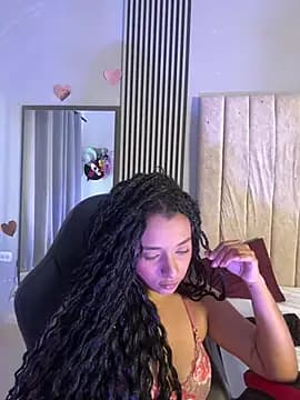 khiara_jhones live cam