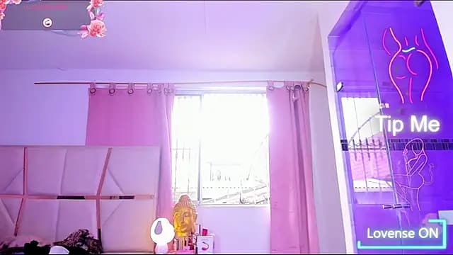 goddess_dirty_hotts live cam