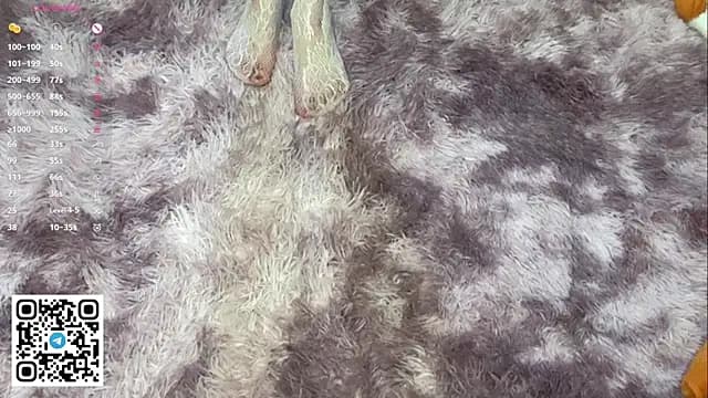 TulaHilst live cam