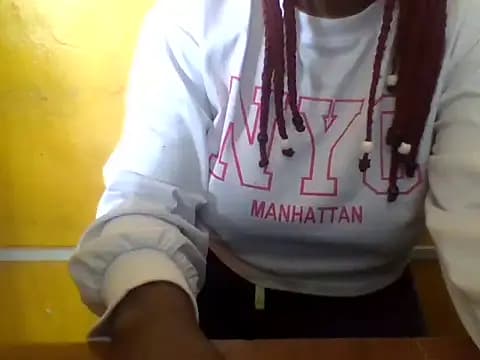 missy012 live cam