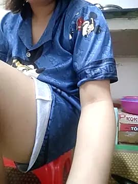 -Tara-a live cam