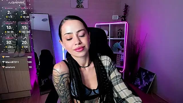 Monica_brilliant live cam