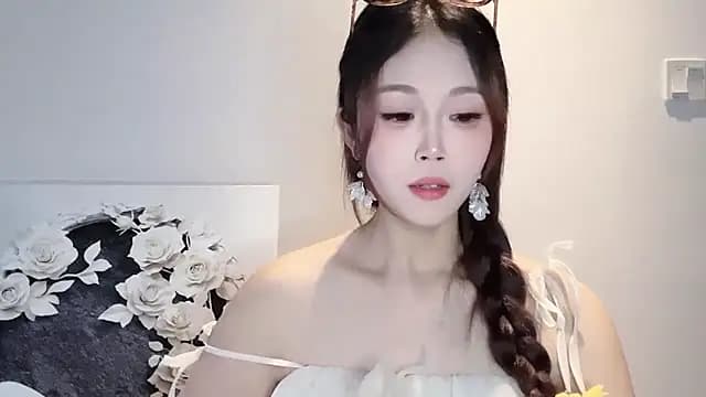 KiKi-011 live cam