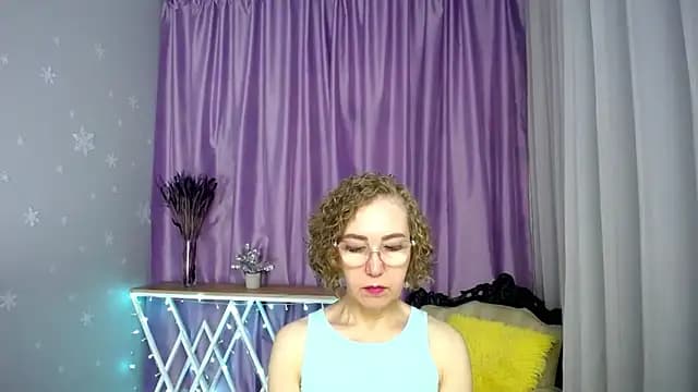 queen_a_n_i live cam