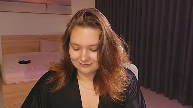 DjennaPalme live cam