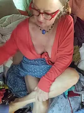 Hot-Muci live cam