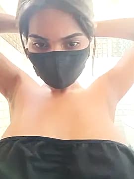 Lovely--girl live cam