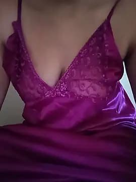 Life_Of_Diya live cam on Stripchat