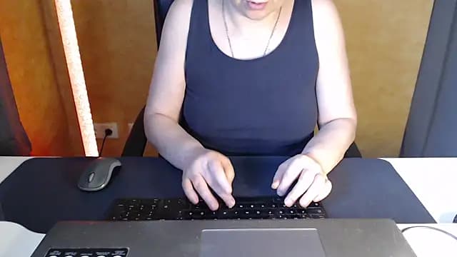 SweetPhoenix76 live cam