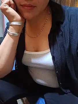 nelina_12345 live cam