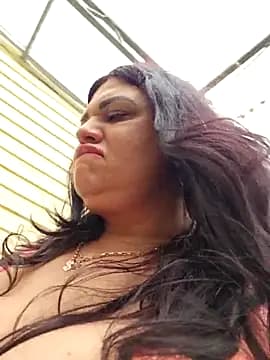 -CUTE-EVVIL live cam