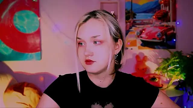 ViolettWoods live cam