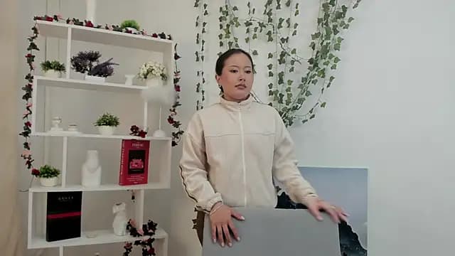 LaritaLevell live cam