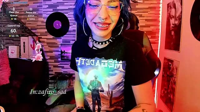 BlueElyxra live cam