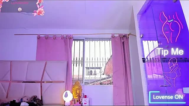 goddess_dirty_hotts live cam