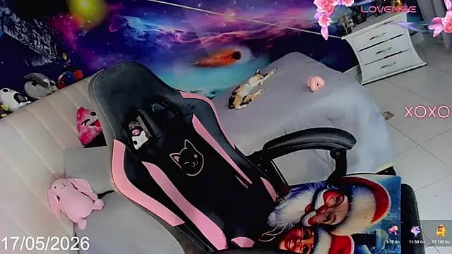 Nella_Dolls live cam