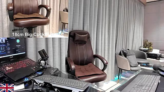 OnlineBossUK live cam