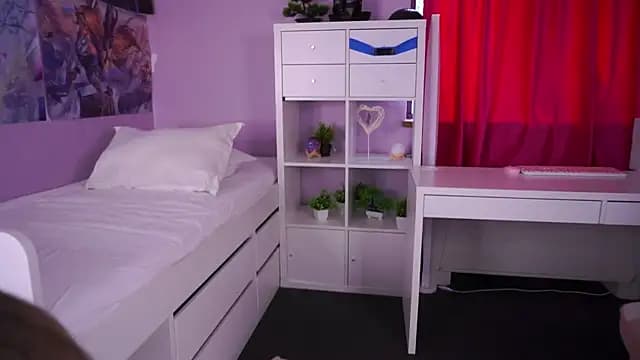 TheaOrre live cam