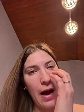 ViviVision99 live cam