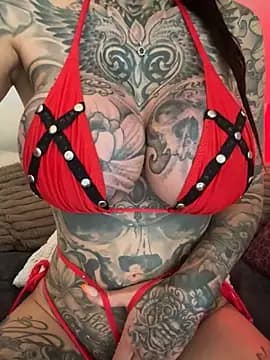 MeganWitch live cam