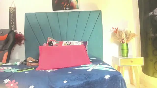 Mariana_star1 live cam