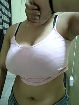 Cute_Kavya7 live cam