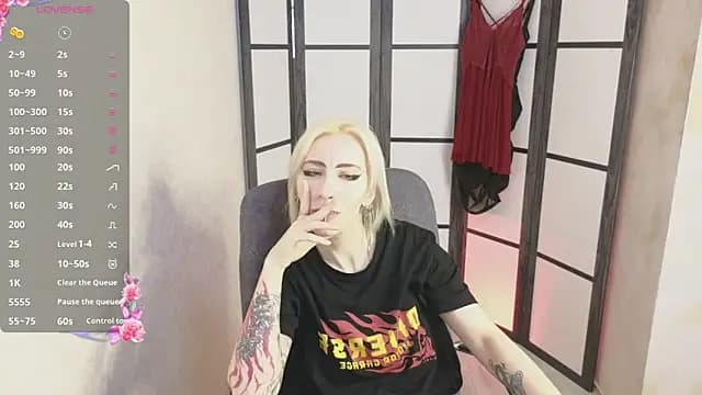Black_Orchides live cam