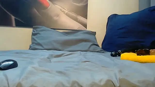 Lola-77 live cam