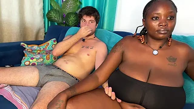 InterracialDream live cam