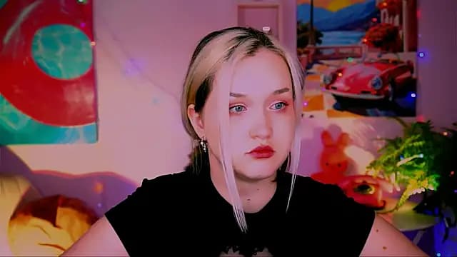 ViolettWoods live cam