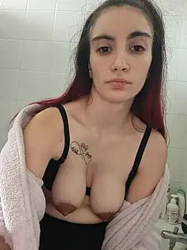 MichouxXxx live cam