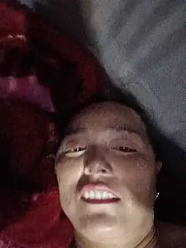 tomtit123 live cam